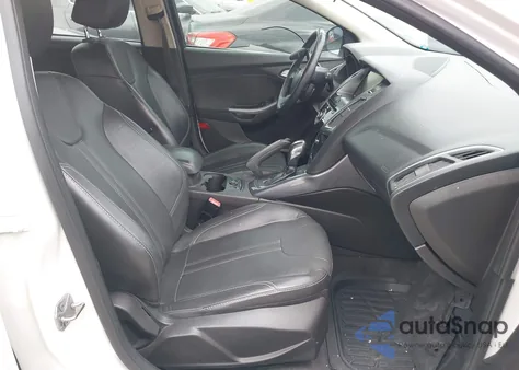 2013 Ford Focus Titanium из США, поврежденный, VIN 1FADP3N24DL183308